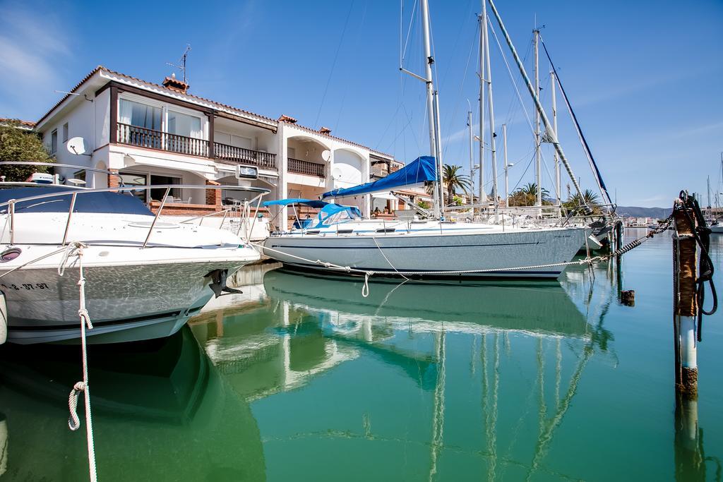Vista Roses Mar - Casa Pescador Villa Empuriabrava Luaran gambar